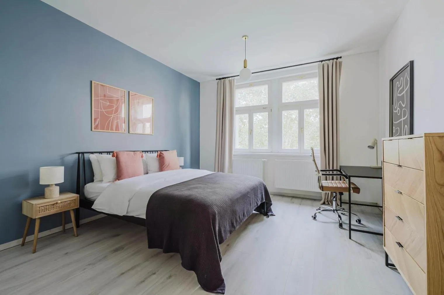 Blueground Rostovska Str Nr Park Foodie Area Prg-28 Prag Apartment